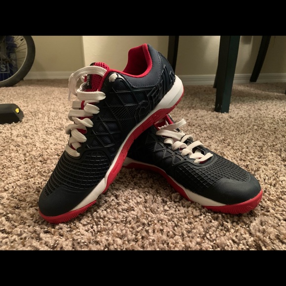 Shoes - Reebok Nano size 7